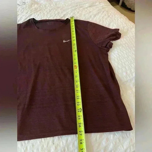 Nike Dri Fit men's XL running tee - Picture 4 of 6